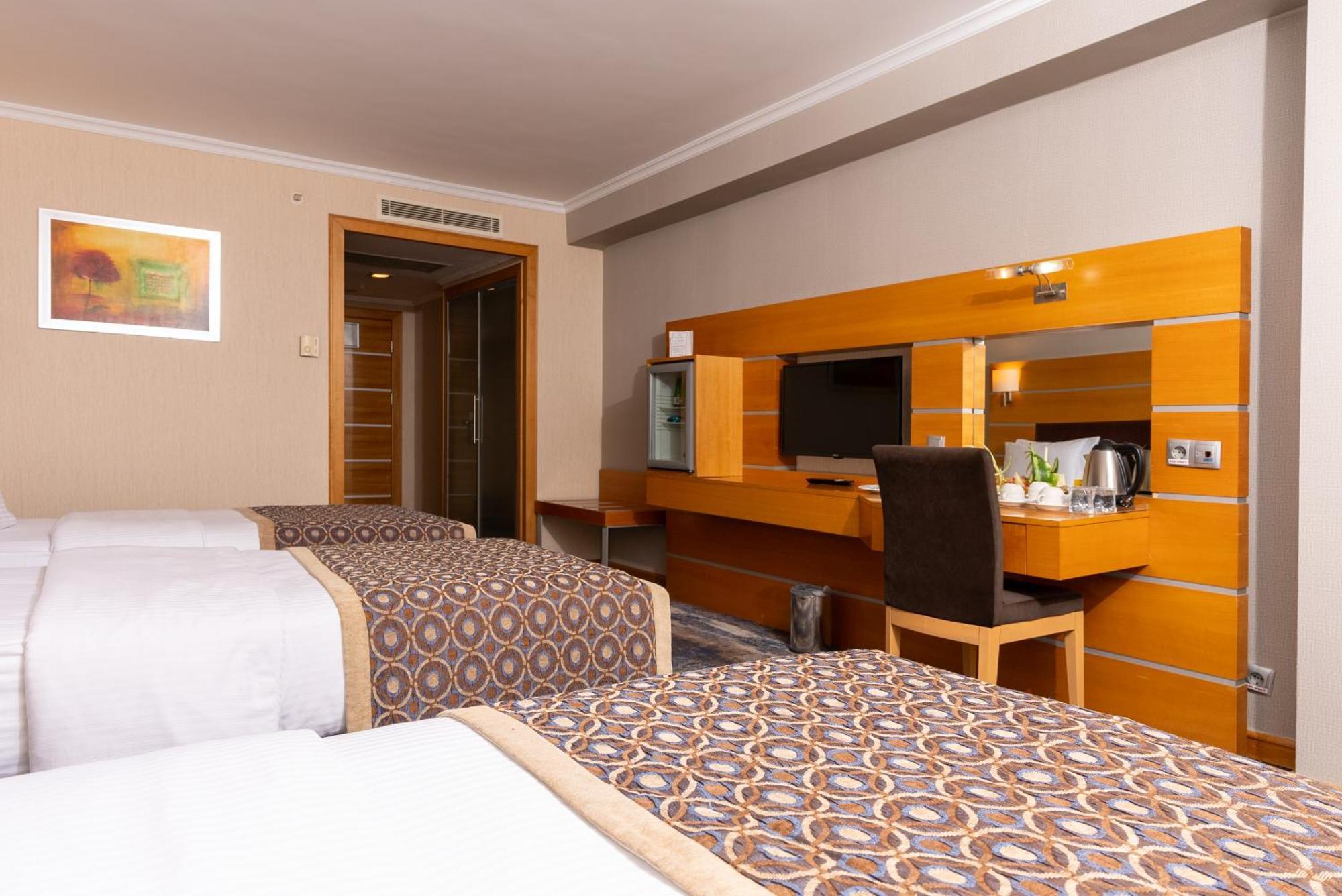 Ankara Plaza Hotel Exteriör bild