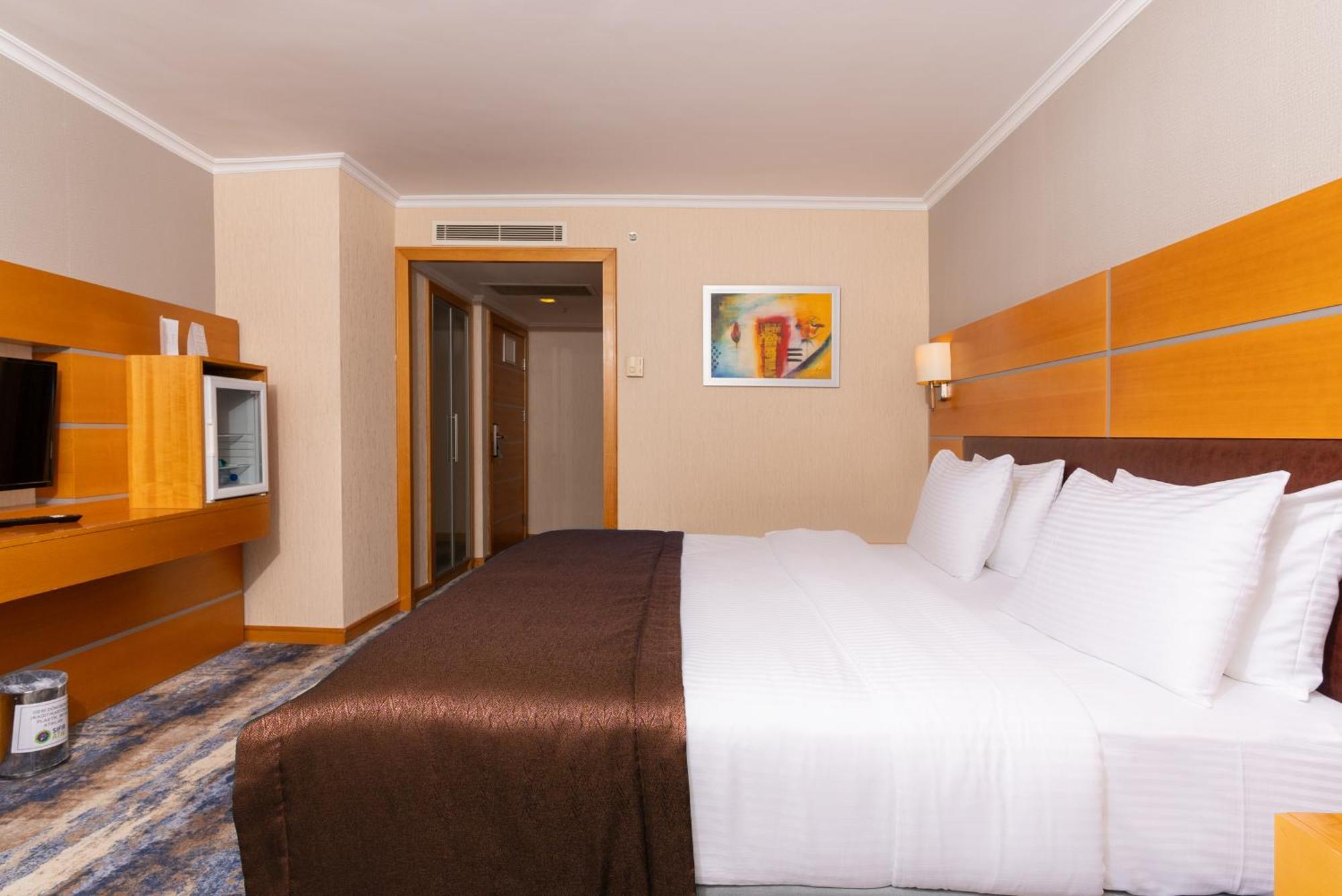 Ankara Plaza Hotel Exteriör bild