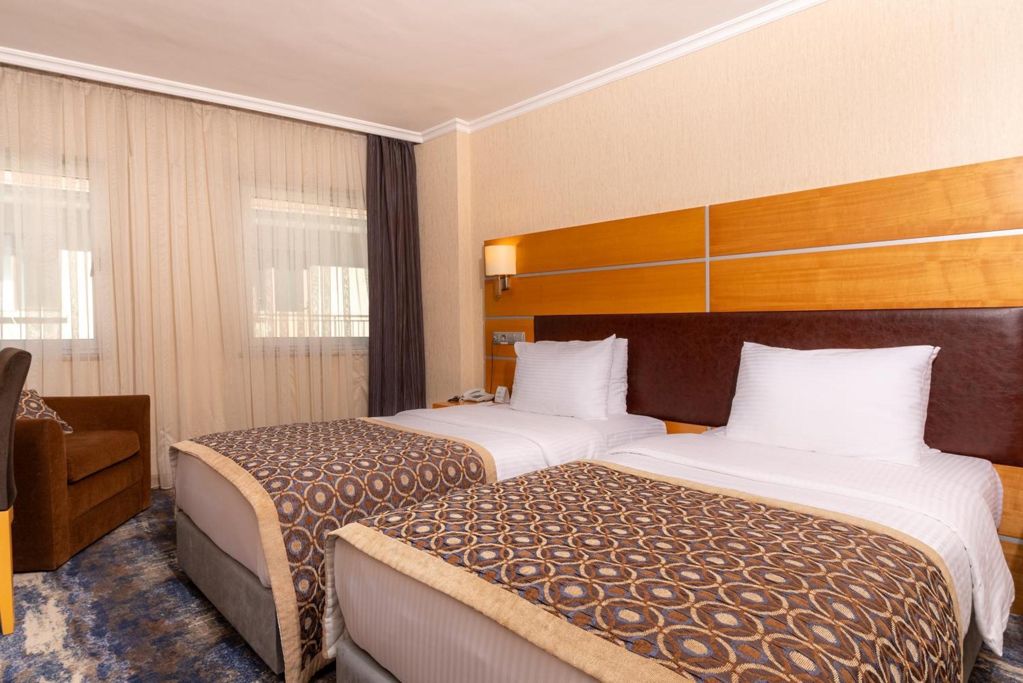 Ankara Plaza Hotel Exteriör bild